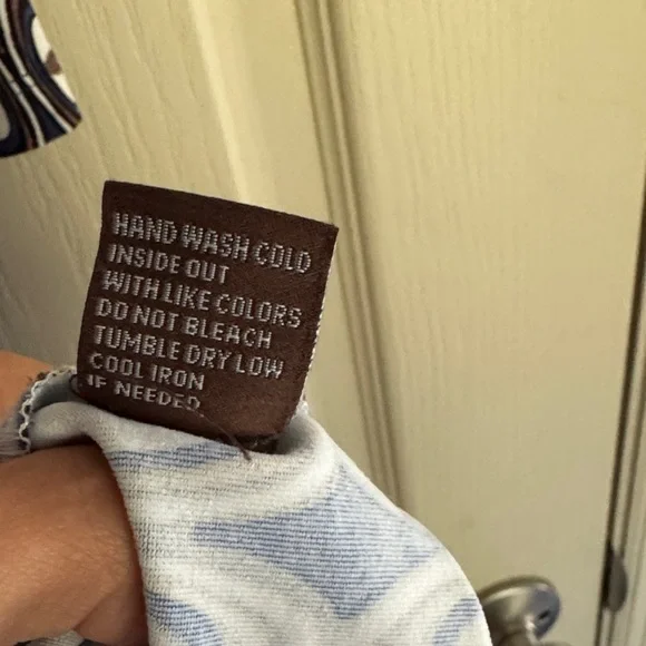 J. McLaughlin Navy and Camel 3/4  Sleeve Dress with pockets and mock neck - Picture 6 of 8